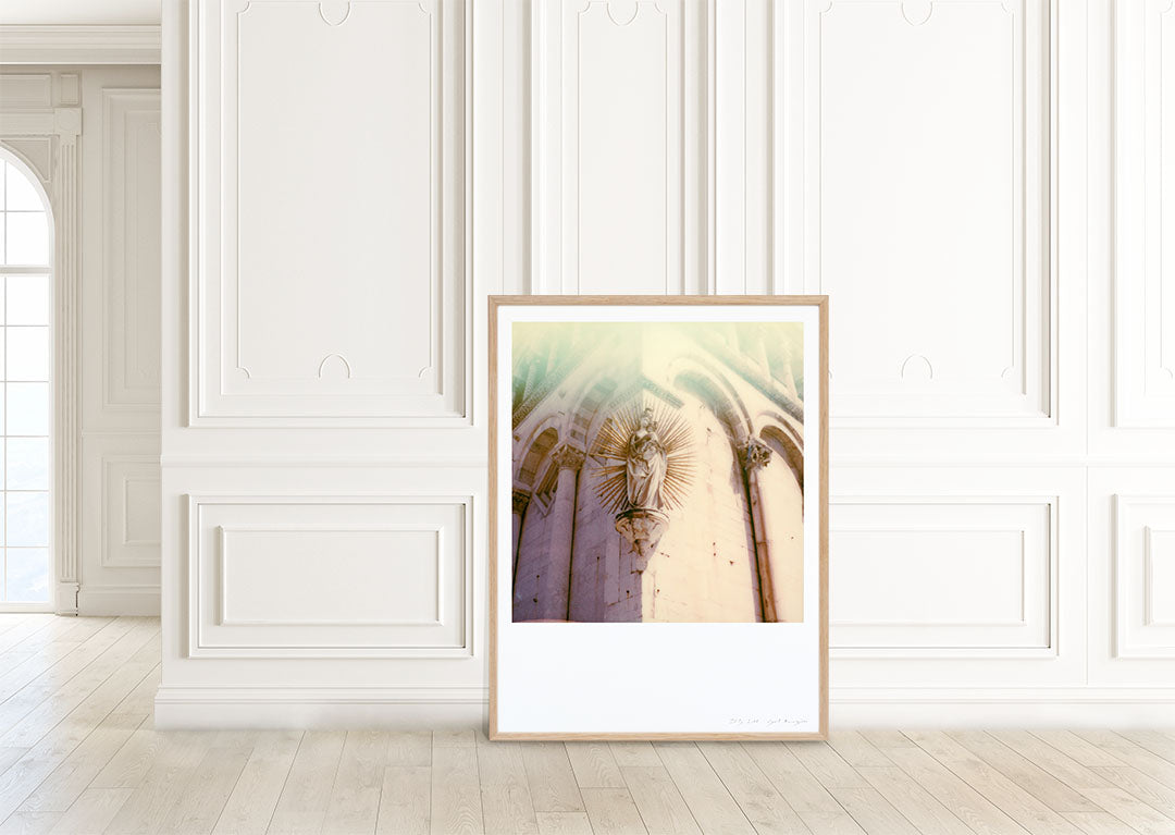 Déco appartement tirage Polaroid Vierge Marie église